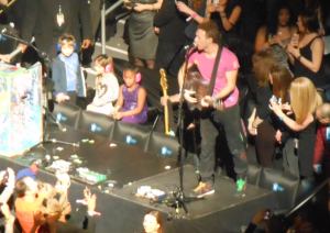 Chris Martin switching arena positions. 31 Dec 2012. 
